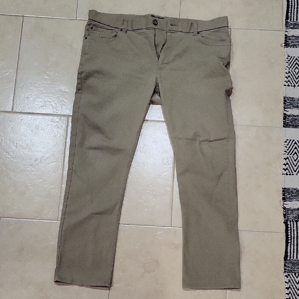 Hart Schaffner Marx Khaki Trousers